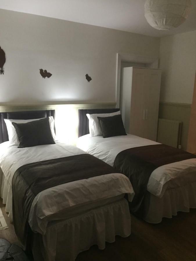 Good Intent Rooms Waltham Abbey Dış mekan fotoğraf